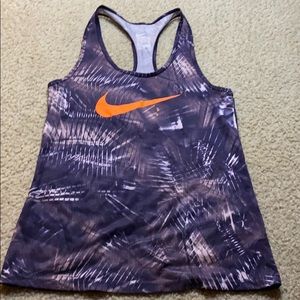 Nike Tank Top Workout Shirt . Size: Small .